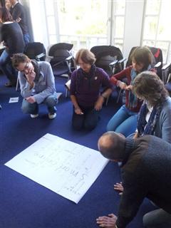 Prophylaxefachkräfte bei der Schulung "Online-MOVE"