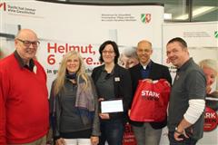 Das Team am Aktionsstand „Stark bleiben“ in Verl