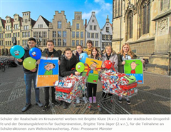 Weltnichtrauchertag 2016: Ballon- und Kreativaktion in Münster auf dem Lambertikirchplatz