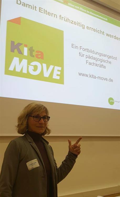 Angelika Fiedler stellt das Kita-MOVE-Konzept vor