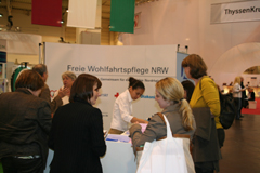 Reges Interesse am Stand der 'Freien Wohlfahrtspflege NRW'